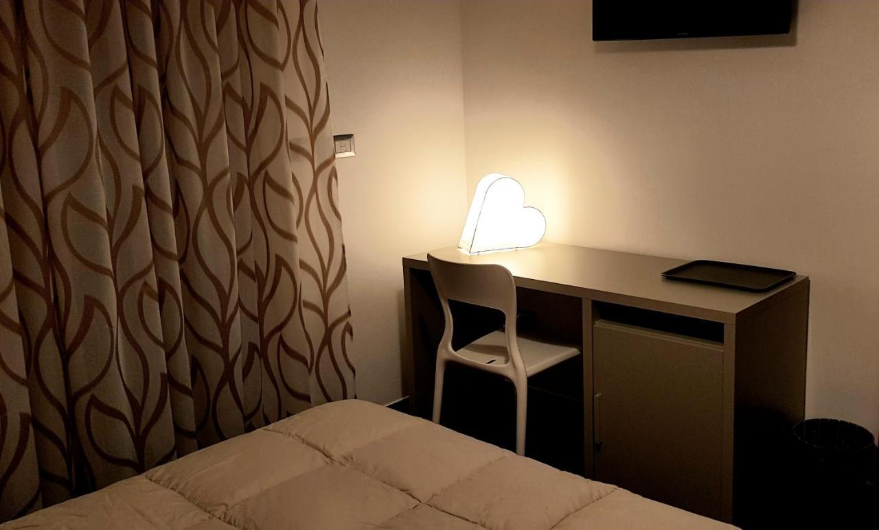 Raja Rooms Alife Exterior foto
