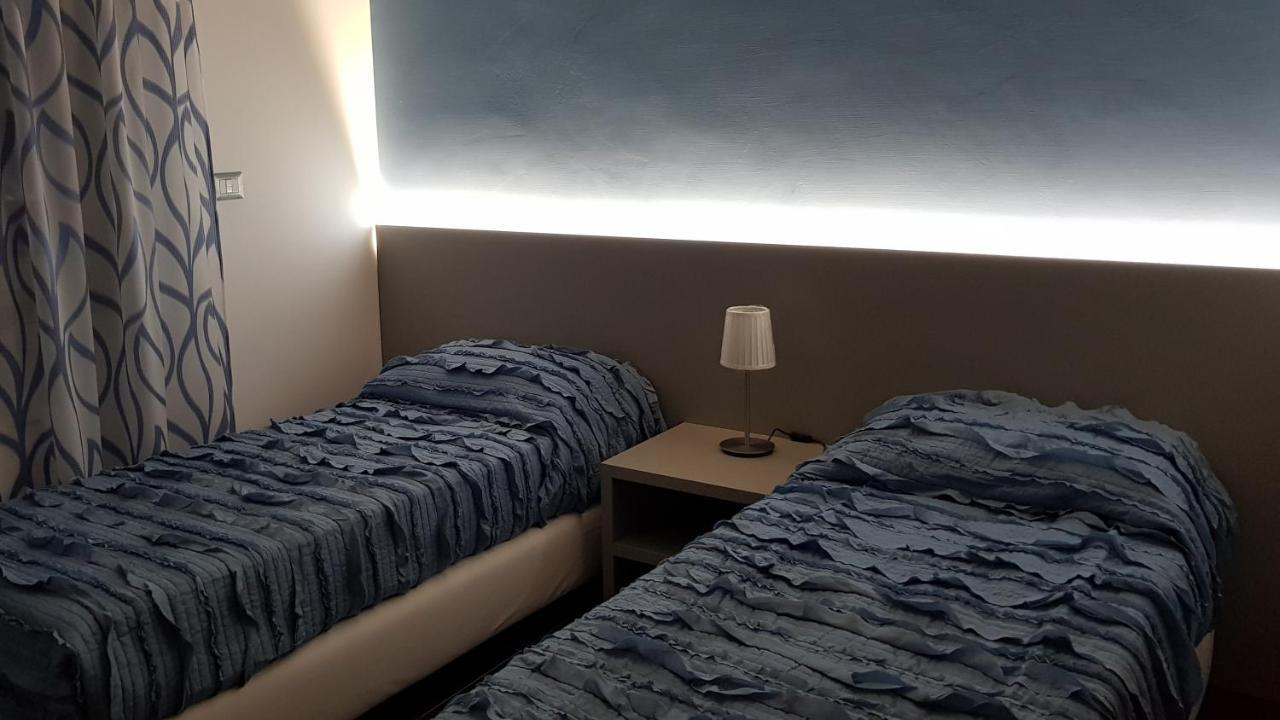 Raja Rooms Alife Exterior foto